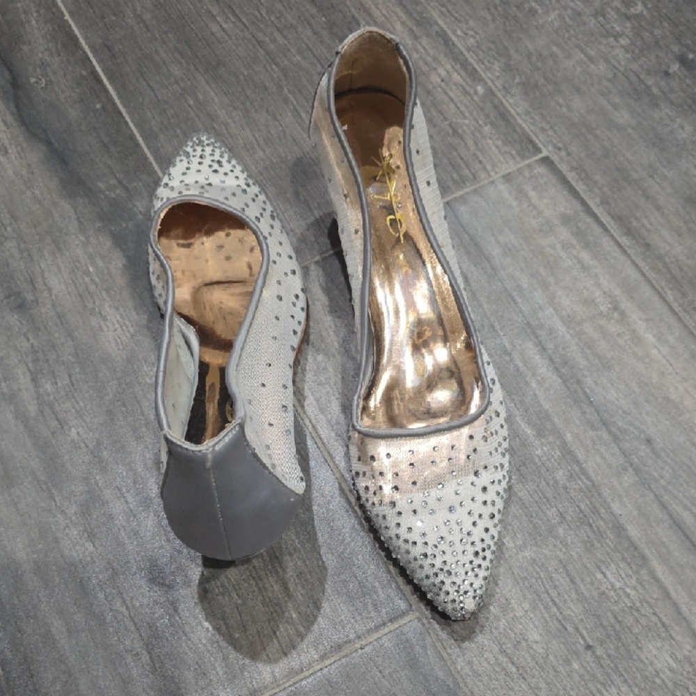XYD Silver Studded Women's Flats